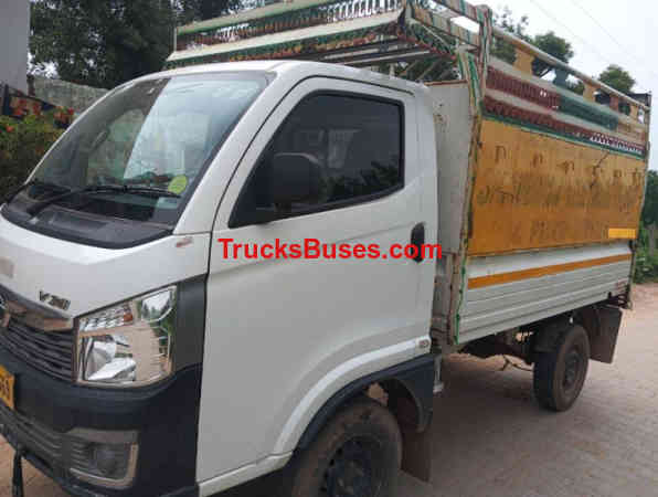Tata Intra V30 Images